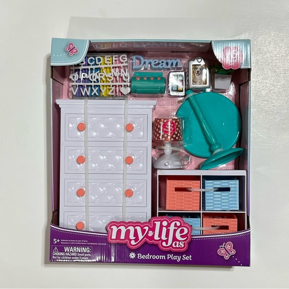 My Life As Bedroom Playset 16 Pieces NEW - Picture 2 of 4